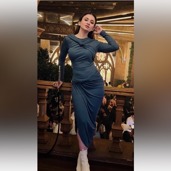 ZARA Collection Knotted Asymmetric Dress Size-L - Picture 5 of 13